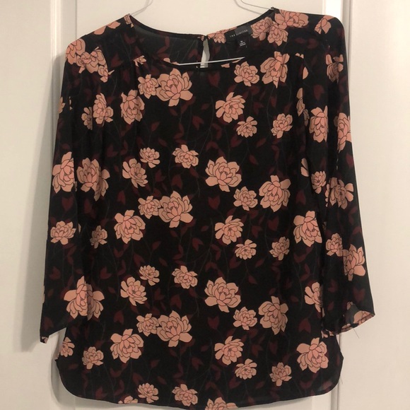 The Limited 3/4 sleeve top - Picture 1 of 3